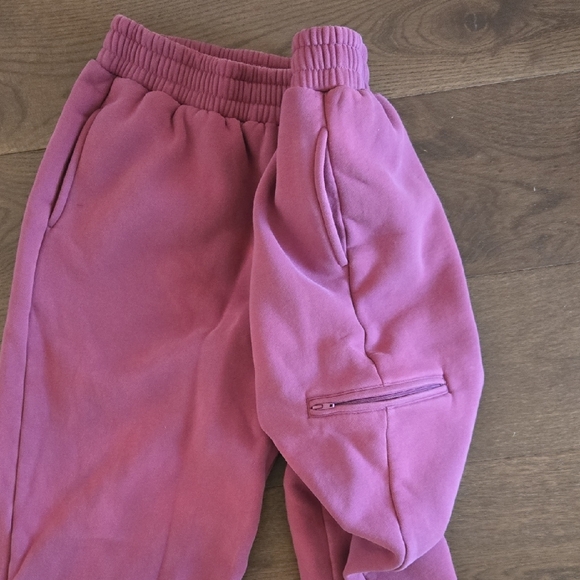 Comfrt Pink Unisex Travel Joggers - Picture 3 of 6
